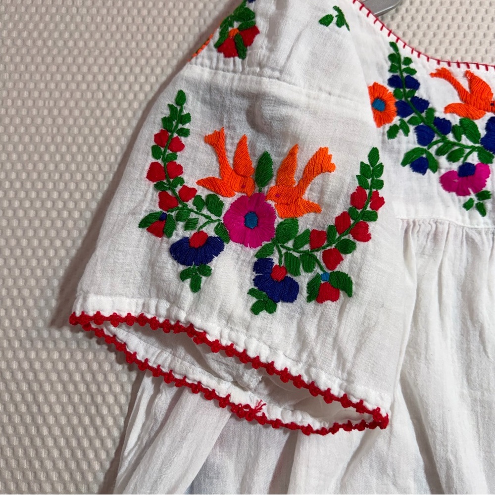 Superfussy Embroidered Tunic Boho Cottagecore Floral Mexican Style White Gauze - Picture 3 of 11